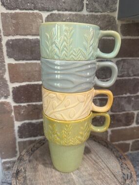 Nice Set of 4 Rare MercAsia Stackable Coffee Cups Mugs Pastel Large Size HTF